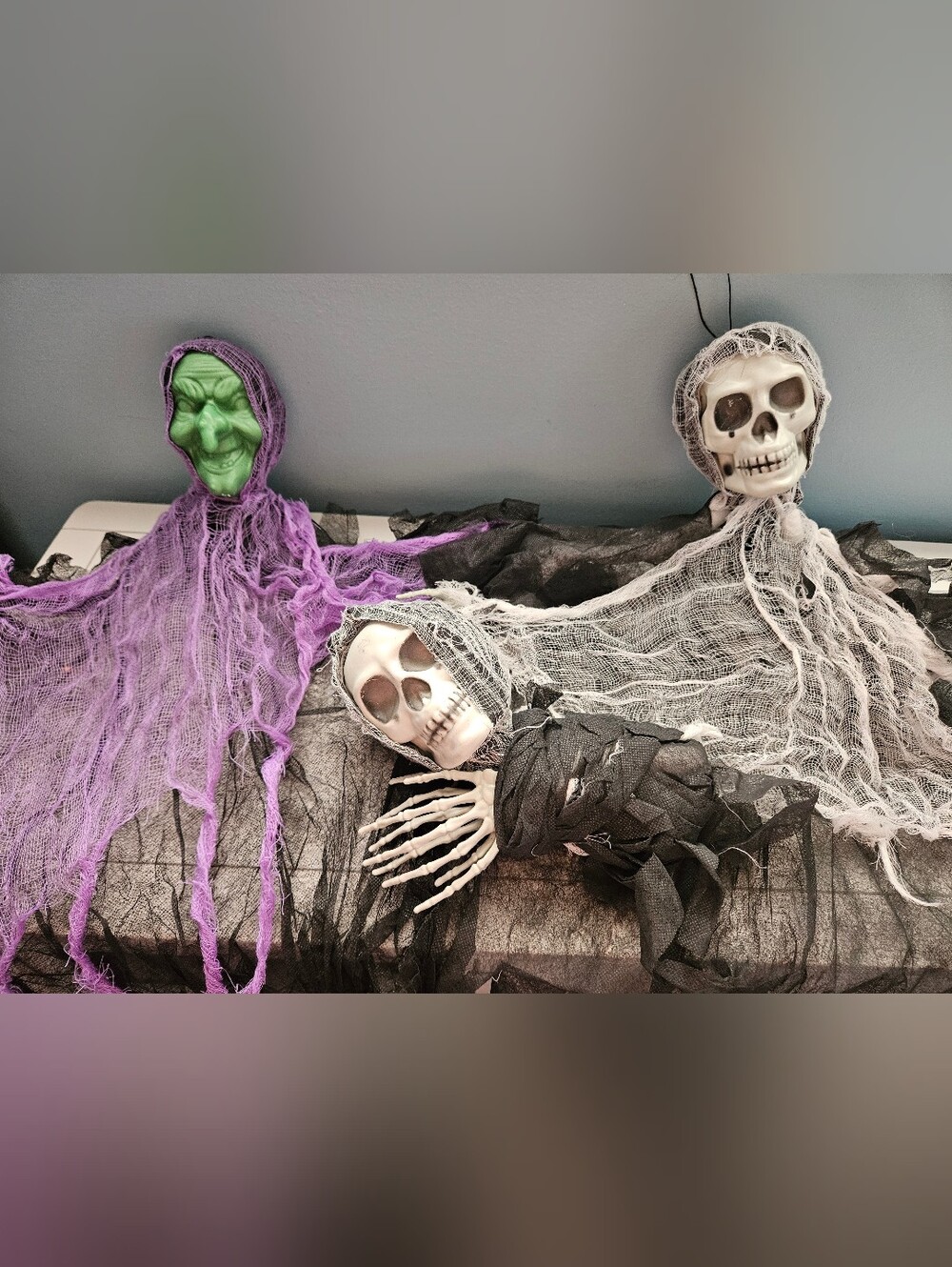 Halloween Skeleton Prop with Draped Gauze - Set Of 3